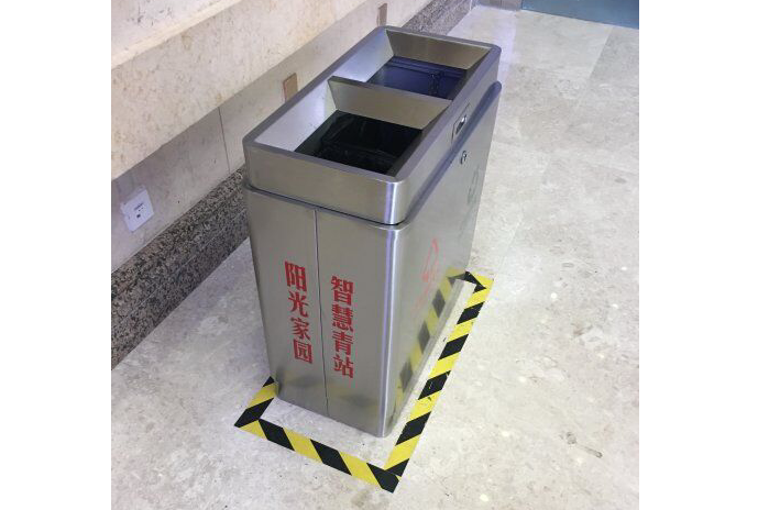 訂制青島火車站不銹鋼垃圾桶
